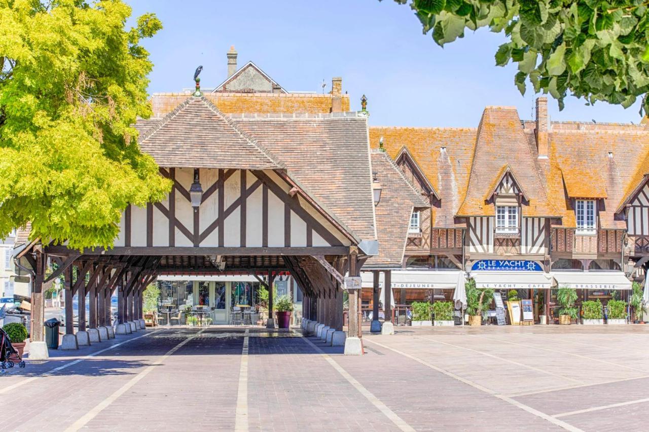 Castel Saint Clair - Trois Pieces - Centre Deauville